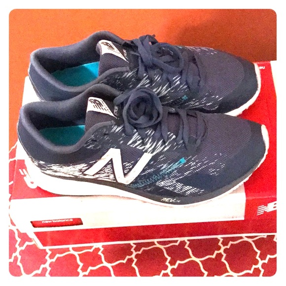 new balance strobe v1